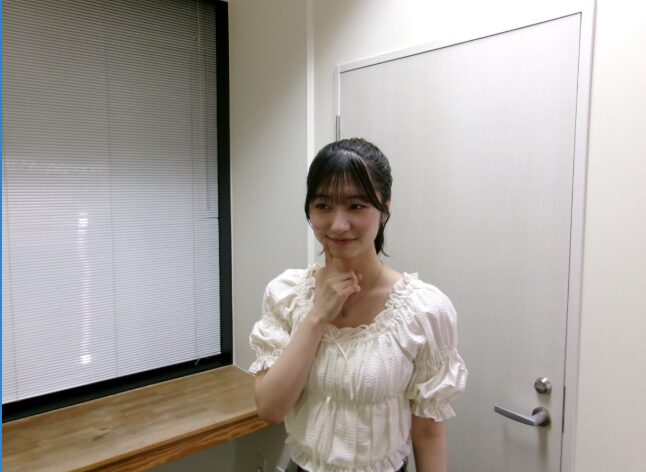【僕青】萩原心花ちゃんの私服!夏先取りの可愛いブラウス
