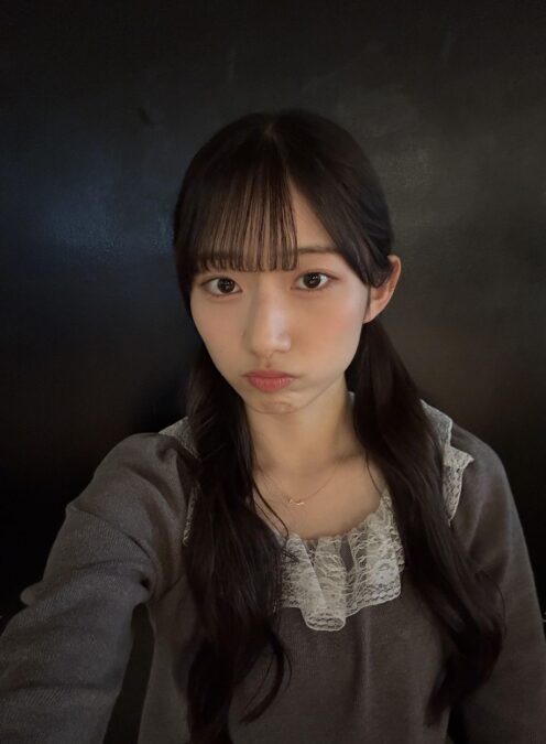 【僕青】早﨑すずきちゃんの私服!映え確定なフリルレーストップス