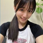 【僕青】岩本理瑚ちゃんの私服!ロゴ入りコンパクトTシャツ
