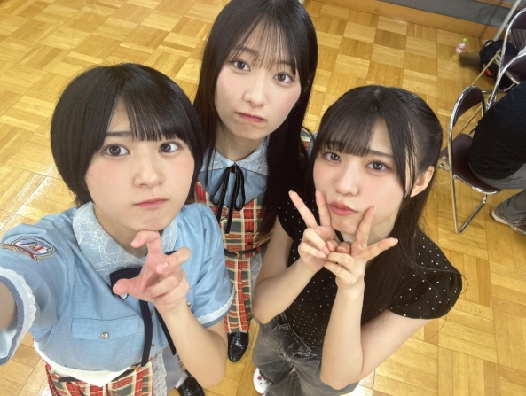 杉浦英恋ちゃんはセンター続投するべき?? (ID: 5360)